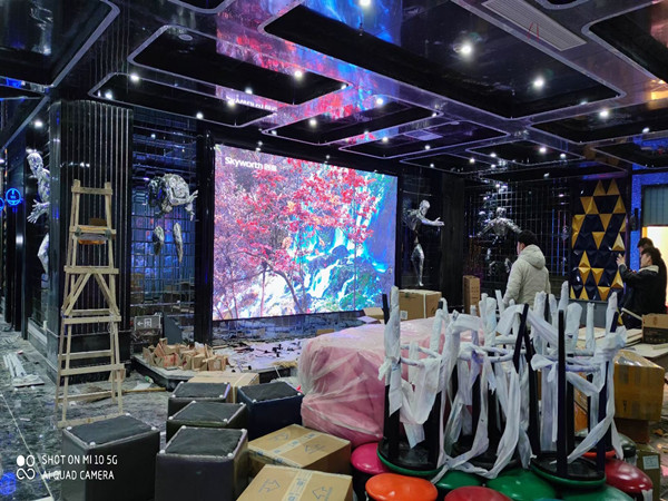 建宁室内P2.5全彩显示屏