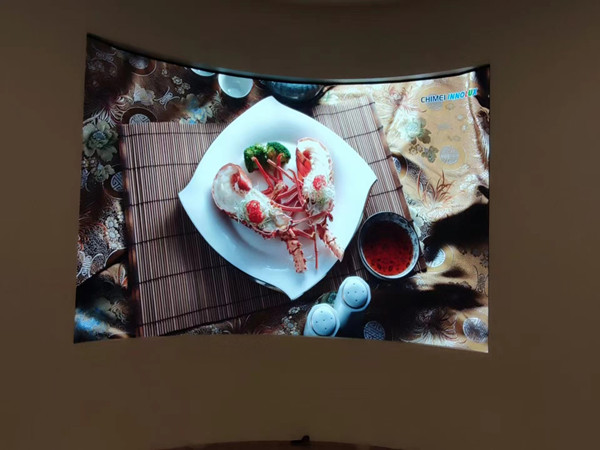 建宁室内P2.5弧形LED屏